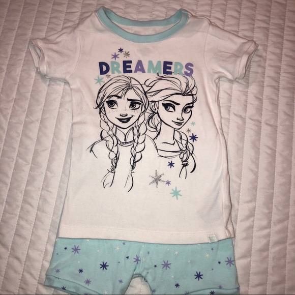 gap frozen pajamas
